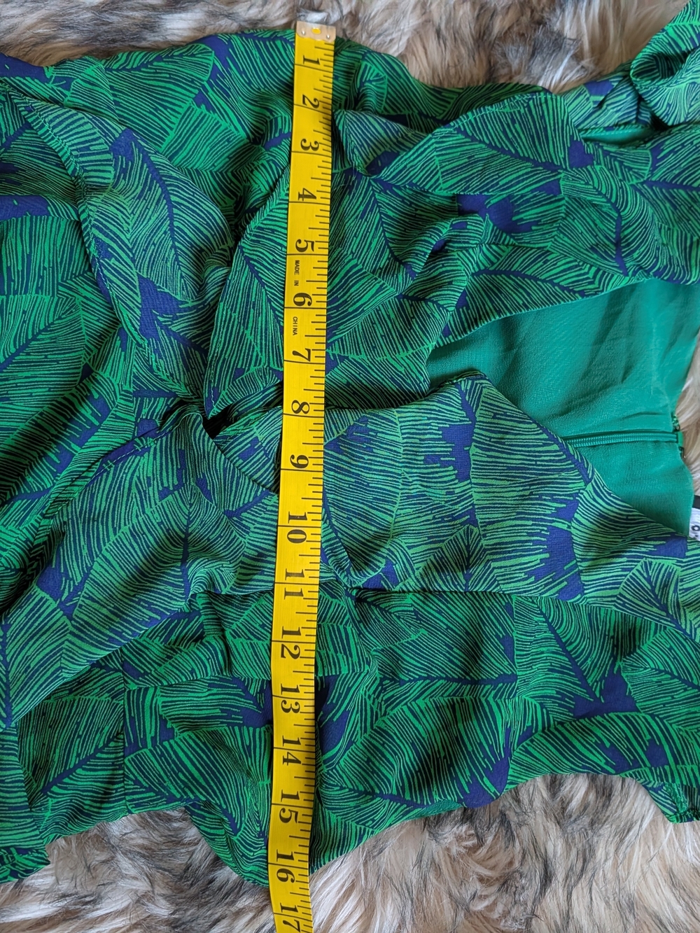 Olivaceous Blue & Green Tropical Leaf Print Ruffle Dress - Size M - Picture 4 of 4
